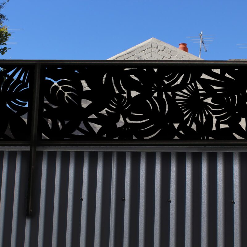 Jack Matrix Fence Extension Rainforest 2410x600mm Charcoal on Fence